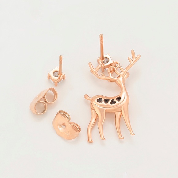 Christmas Deer Stud Earrings 18k Gold Color Luxury Jewelry - Picture 6 of 6